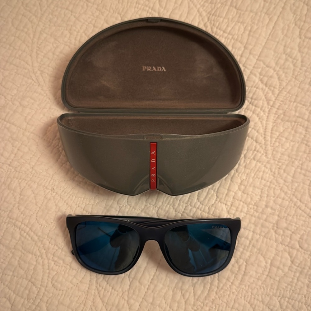 PRADA SUNGLASSES SPS 03o Mirrored lenses